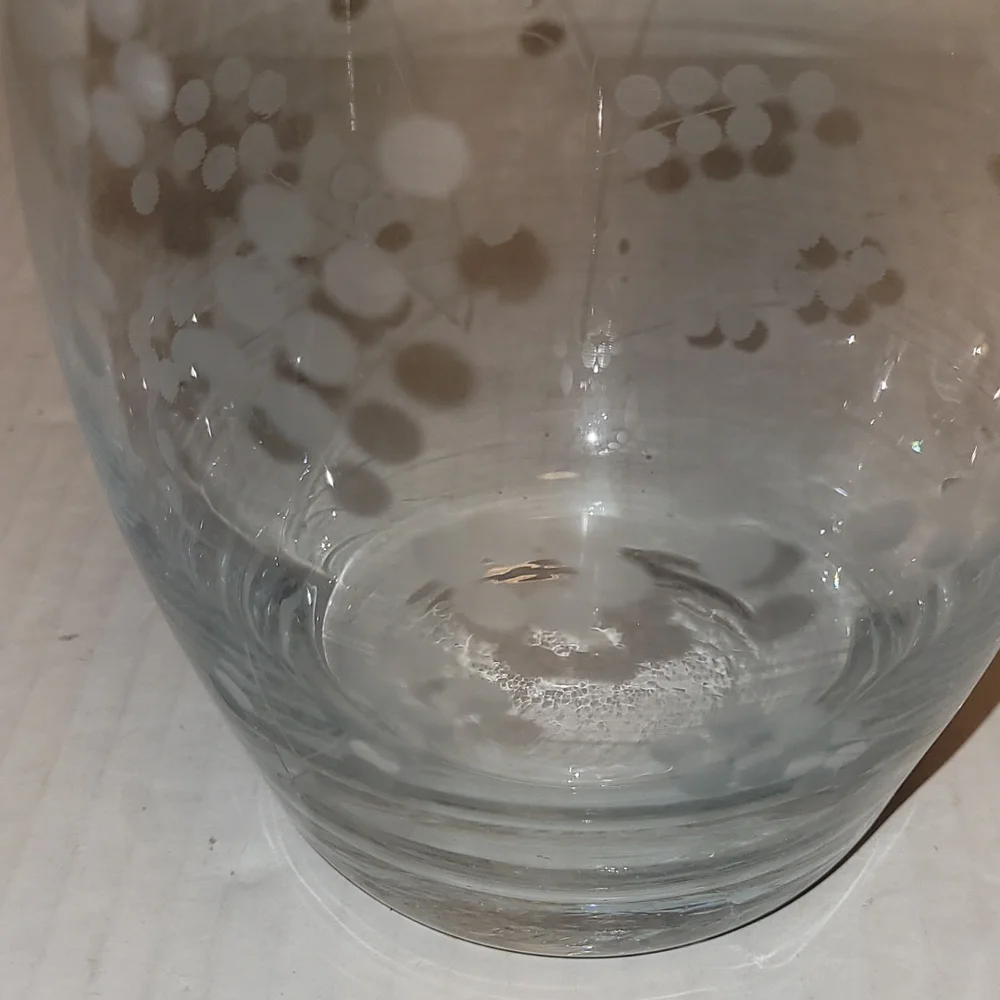 Vintage Etched Floral Teardrop Decanter with Stopper